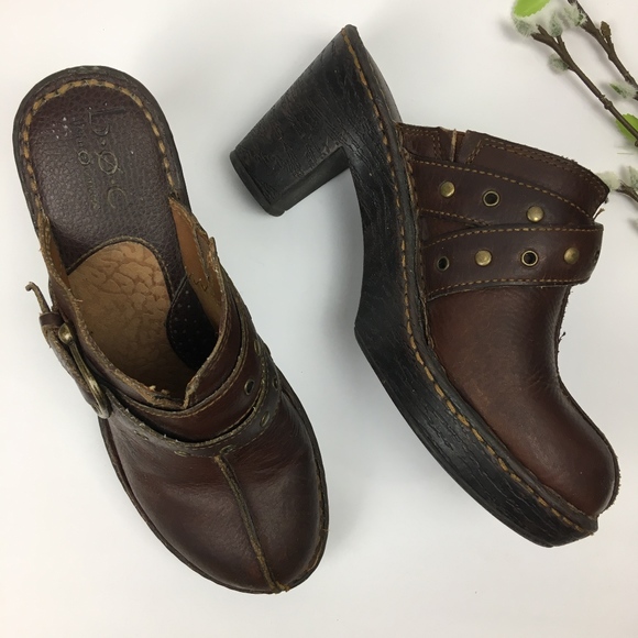 Born Shoes - BORN Brown LEATHER Buckle Stud Mules Size 8